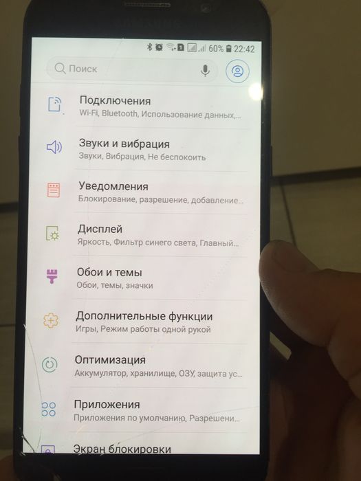 Продам SAMSUNG A5 2017 память  32 GB