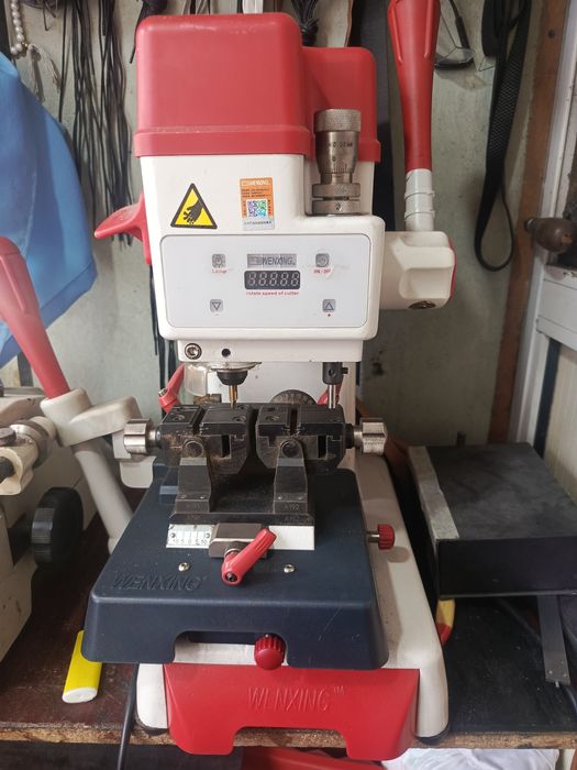 Станок для изготовления ключей