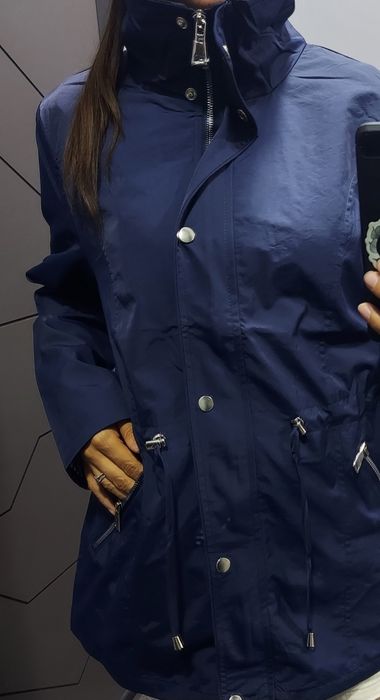 Шушлякаво яке с връзки