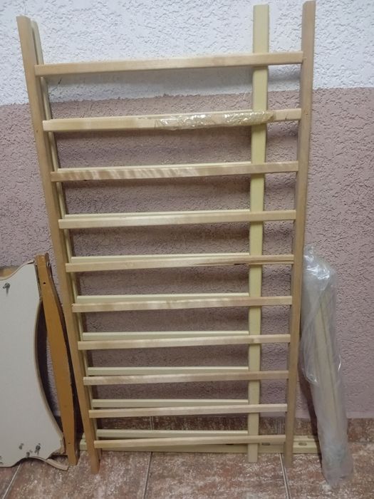 Детская кровать б/у