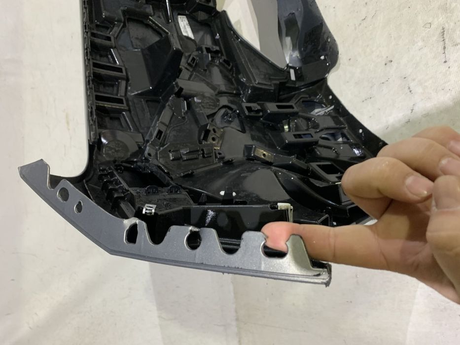 Bara fata BMW I20, 2021, 2022, 2023, 2024, 2025, cod origine OE 51117933621.