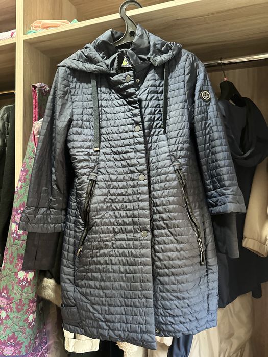 Одежда для девочек 10-12 лет отдам даром