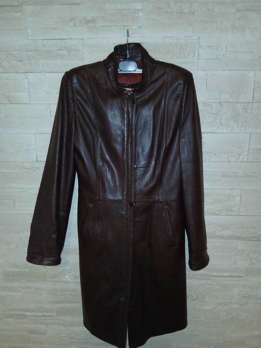 Palton piele culoare visiniu