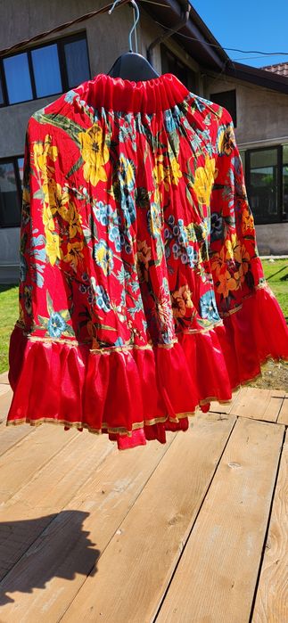 Costume dans sau gimnastica