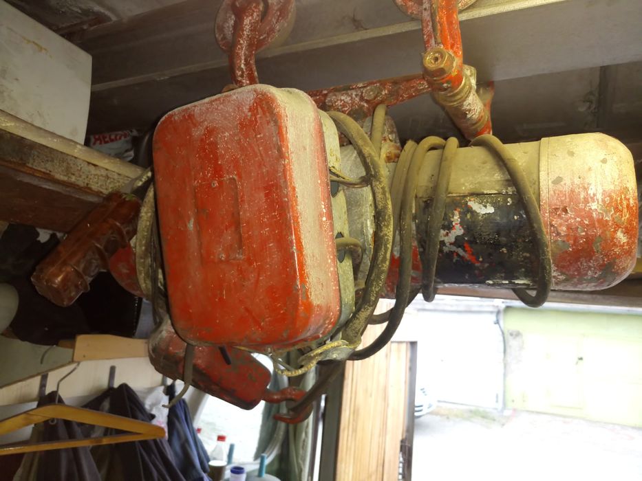 Таль электрическая. Обмен.