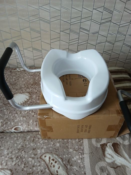 Насадка на унитаз