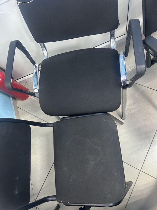 Стулья офисные б/у