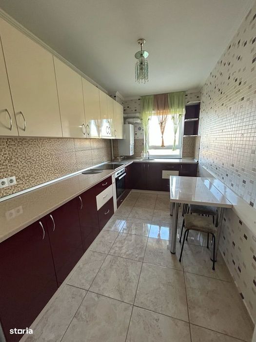 Apartament 2 camere, decomandat, spatios, balcon, boxa, Avantgarden!