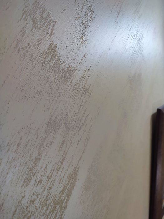 Боядисване,пясъчна мазилка и шпакловка