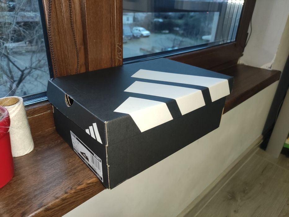 Обувки Адидас daily 4.0