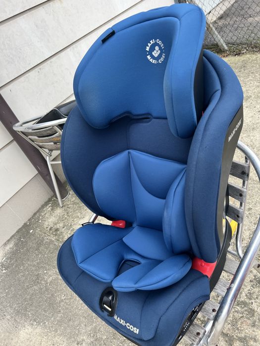 Maxi Cosi Titan детско столче