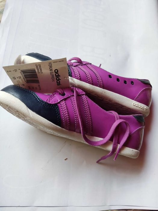 Адидас Adidas - НОВИ маратонки кожа (и 48 номер) на половин цена!