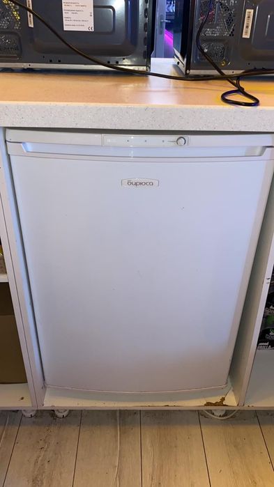 Продам морозильник