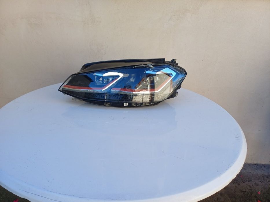 Ляв фар за Vw Golf Vll; Full led;  2017г.-2019г.