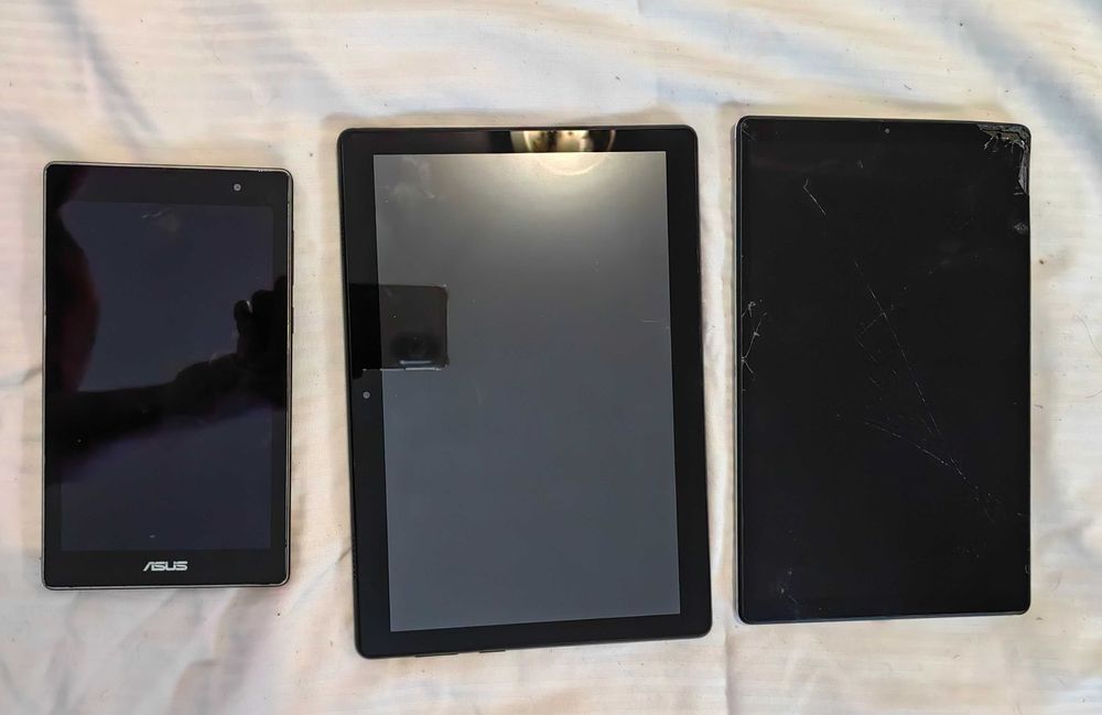 Таблет Lenovo,Asuss