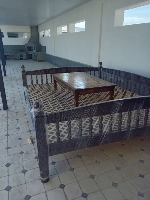 Сури тапчан карават