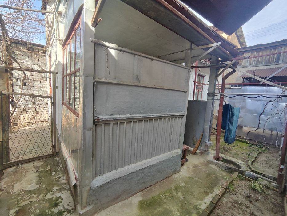 Ул.Лабзак 3-комнатная/1/1 55м²