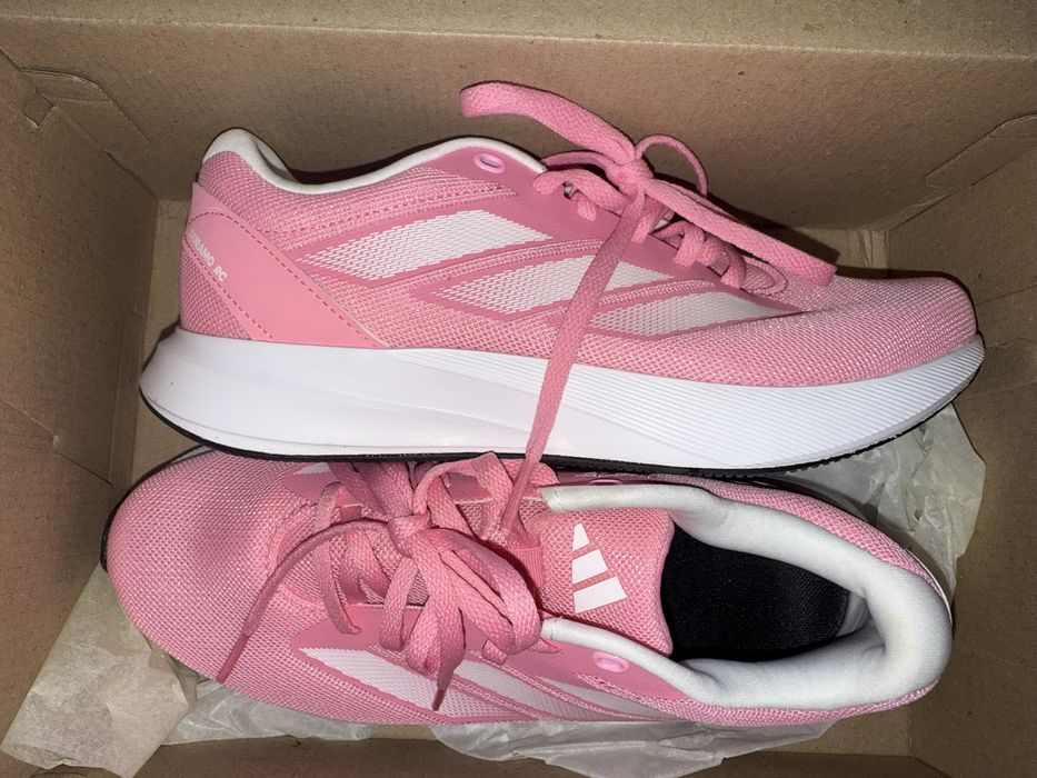 Маратонки Adidas / розови / 38 номер