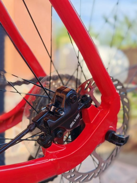 Bicicletă mountain bike