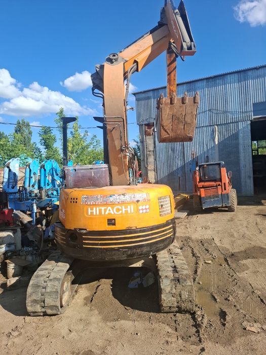 Продам мини экскаватор Хитачи 55