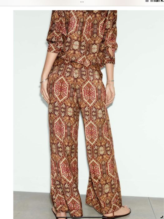 Costum colectia Shienna  Miller M&S