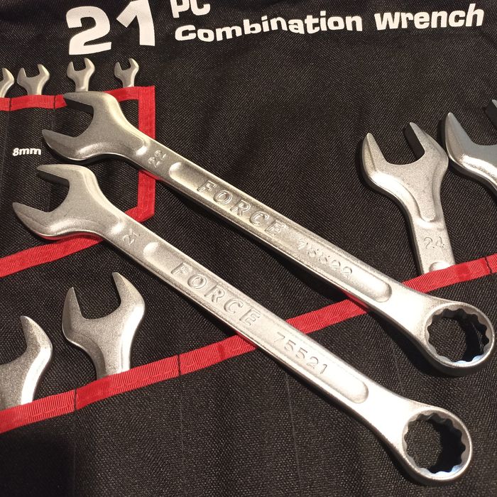 Набор комбинированных ключей FORCE