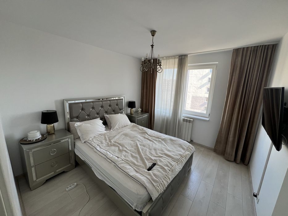 Pat Mobexpert Joleen + 2 noptiere