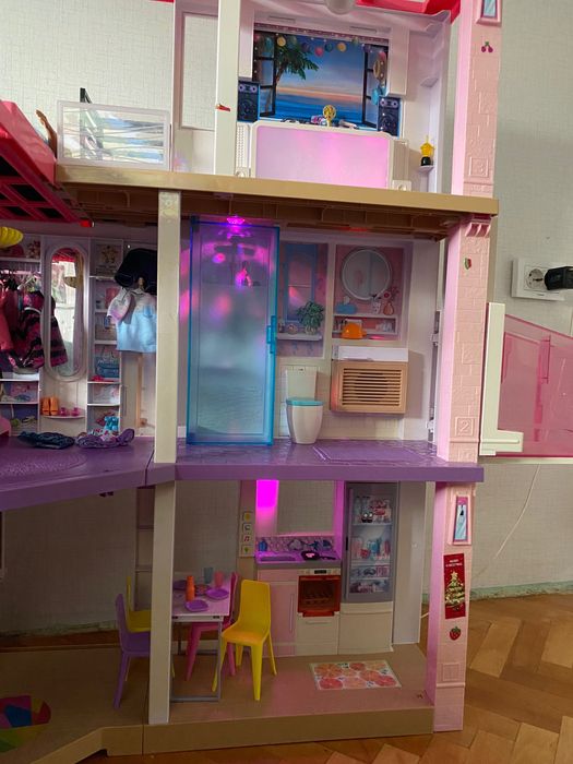 Къща на мечтите Барби, Barbie - музика и светлини