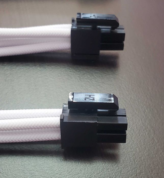 Кабели: Custom Sleeved Extension Cables - Бели