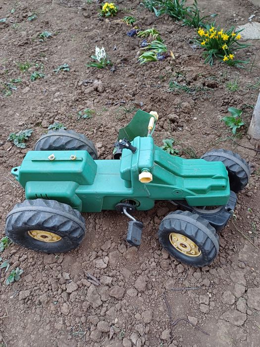 Tractor pentru copii, defect