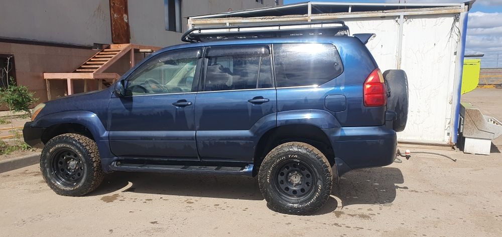 Продам лексус GX470