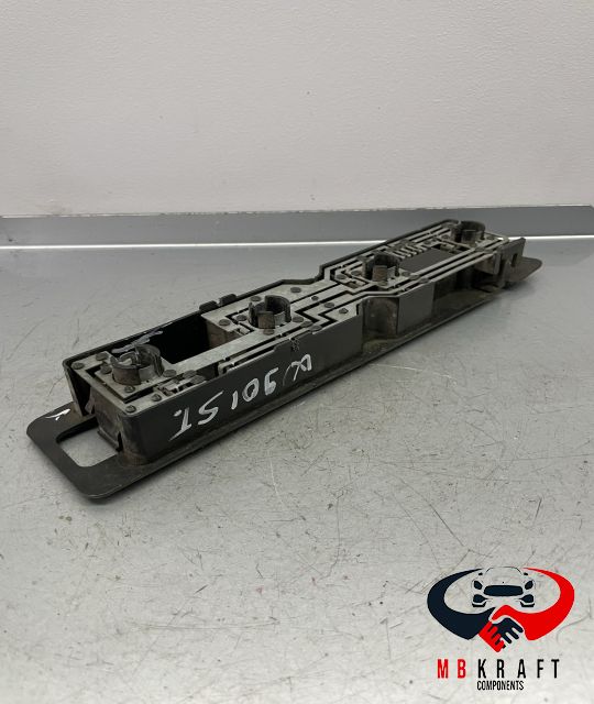 Soclu becuri stop stanga Mercedes-Benz Sprinter prima generatie 903