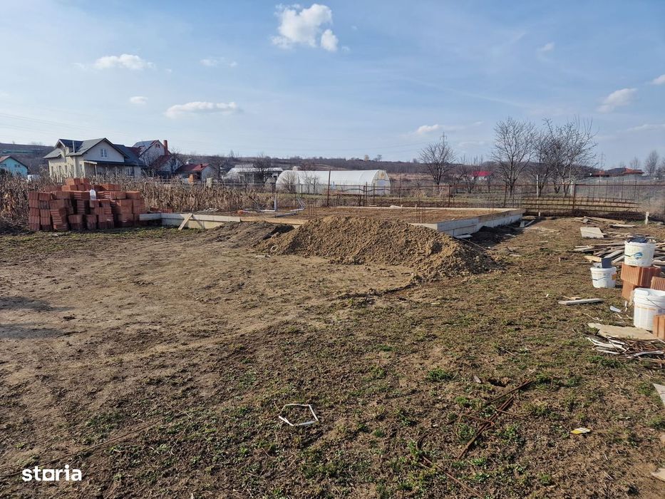 Fantanele,teren 400mp cu autorizatie de constructie si fundatie