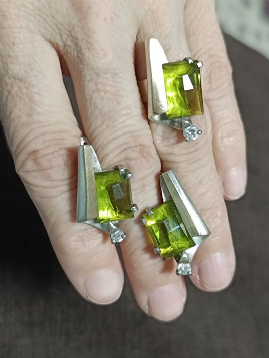 Серебряный гарнитур