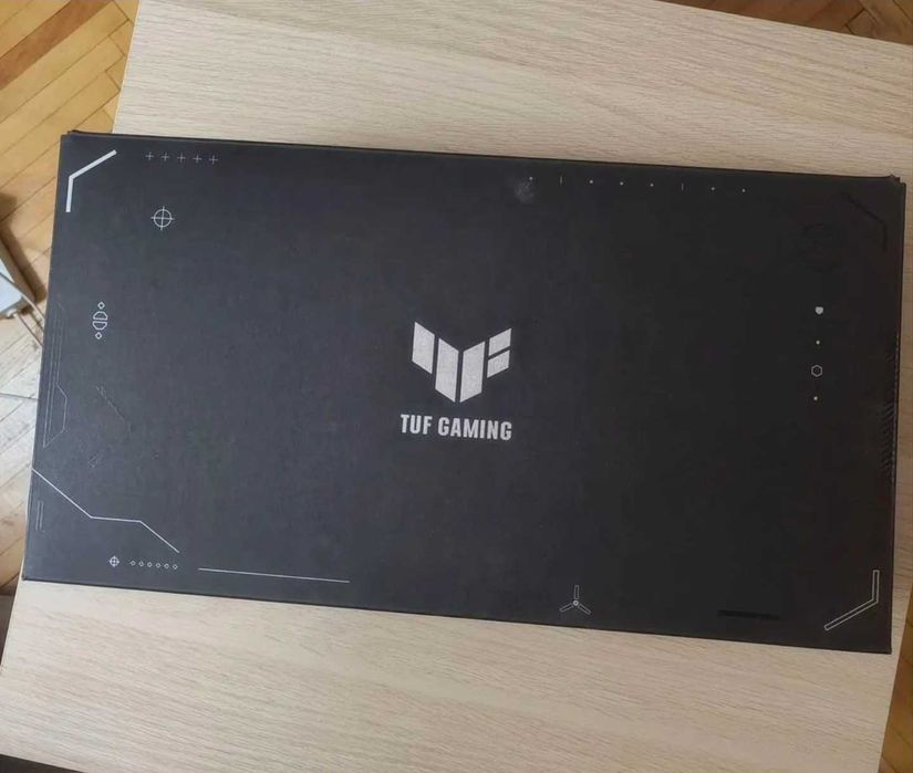 AMD Radeon Asus TUF RX 7900 XTX