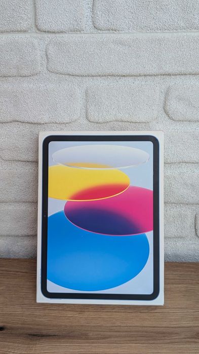 iPad 10th Gen 64GB Blue – като нов