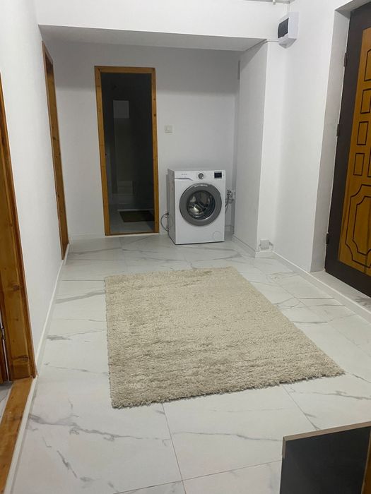 Inchiriez apartament 2 camere central