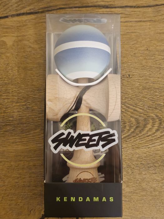 Kendama sweets broken shape horizon fade BLUE/WHITE – ANTI-SKID