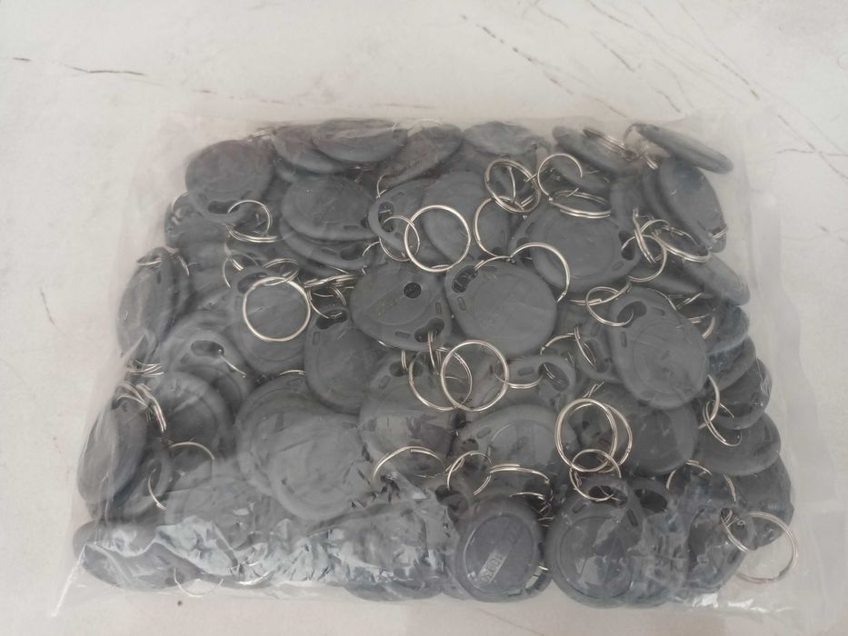 Чипове с код,Access control,за входна врата,асансьор,бариера,кит 100бр