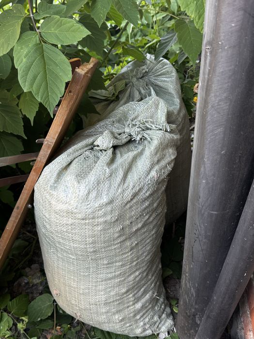 Продам керамзит , 2 мешка