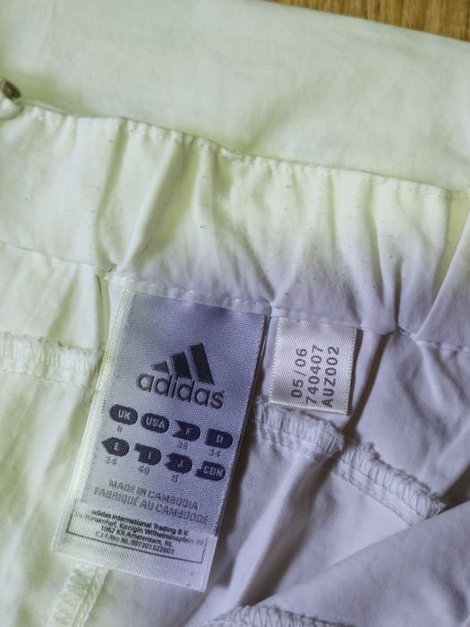 Pantaloni scurți damă Adidas