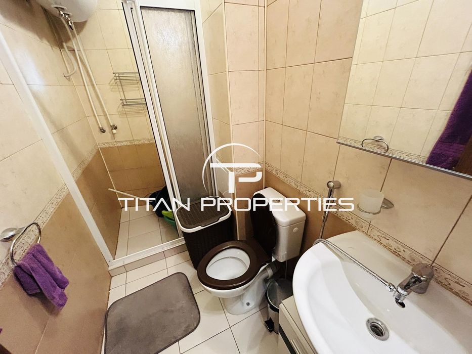 Дава се под наем Двустаен апартамент в Бургас, Център - 67 кв.м за 408 € - Снимка #8