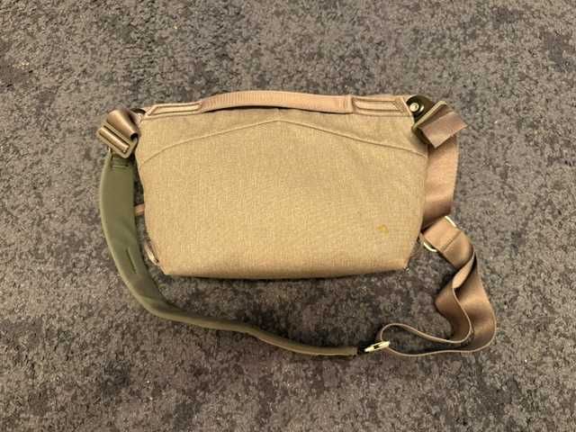 чанта Peak Design Everyday Sling 3L Ash