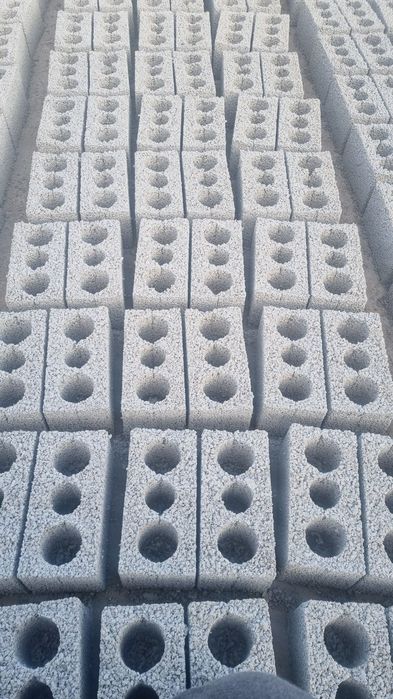 SHLAKOBLOK sotiladi ishlab chiqaruvchidan