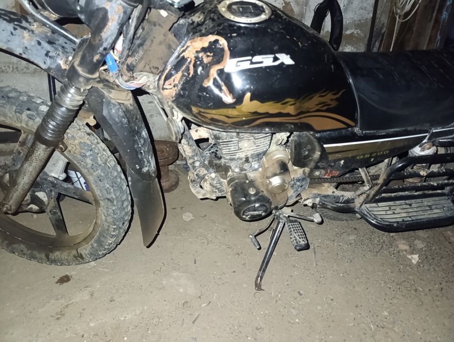Продам Suzuki GSX 200