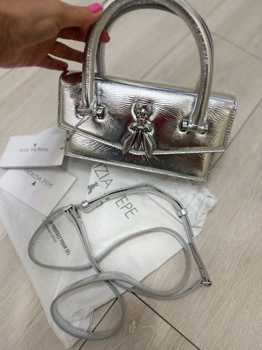 Patrizia Pepe сребриста чанта