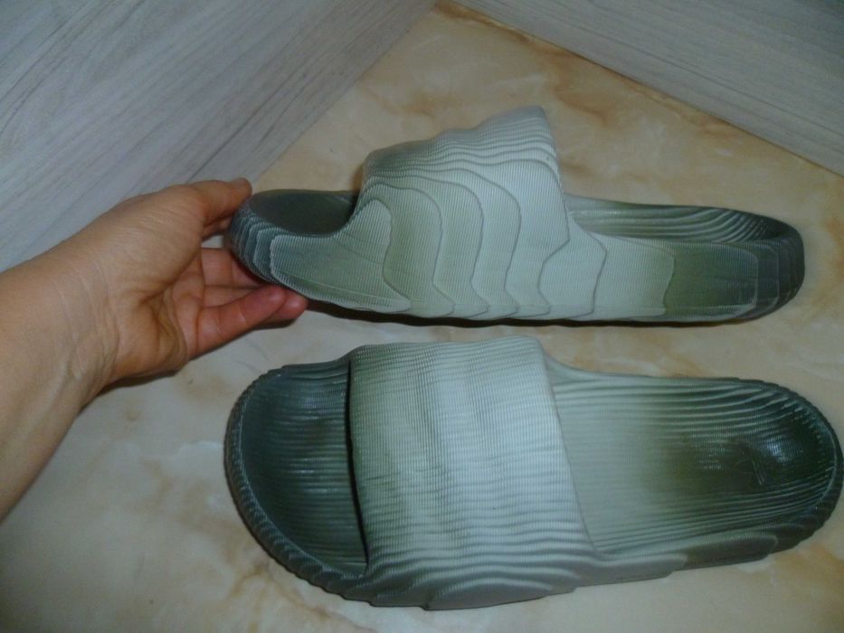 ADIDAS чехли №45