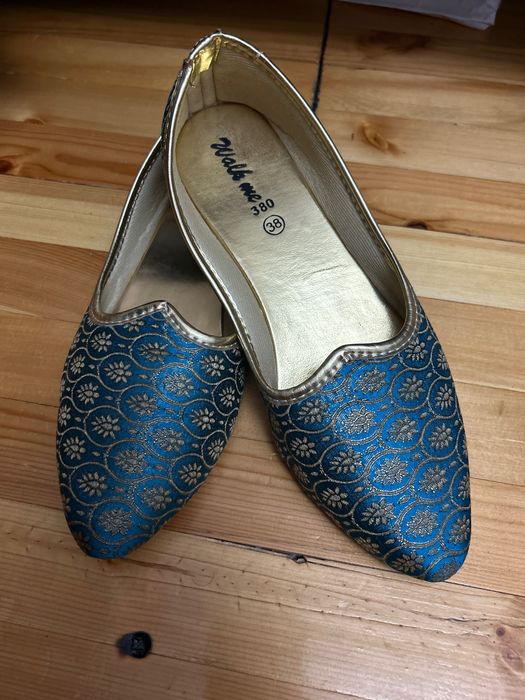 индийская обувь новая продам недорого