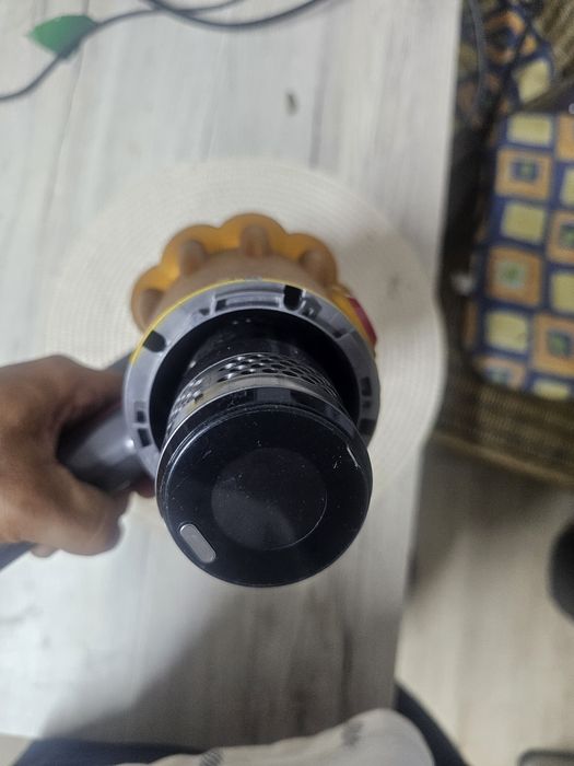 Corp dyson v11 si v12