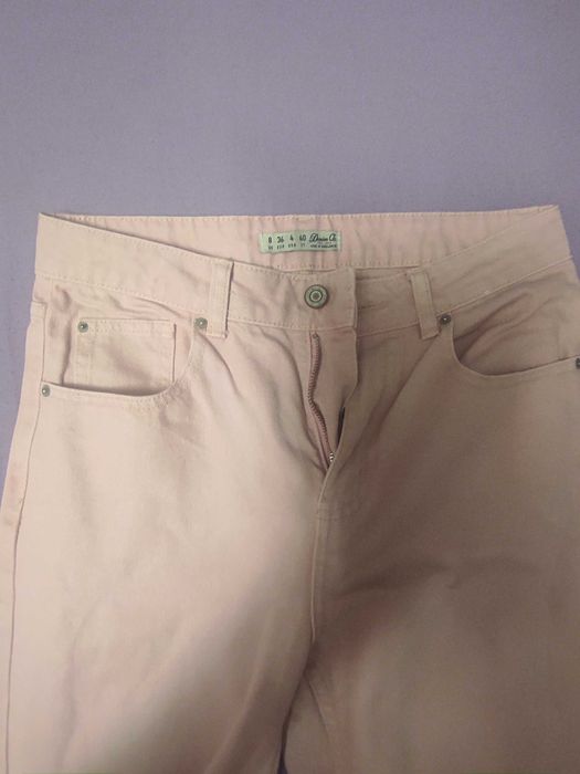 Розови дънки за момиче